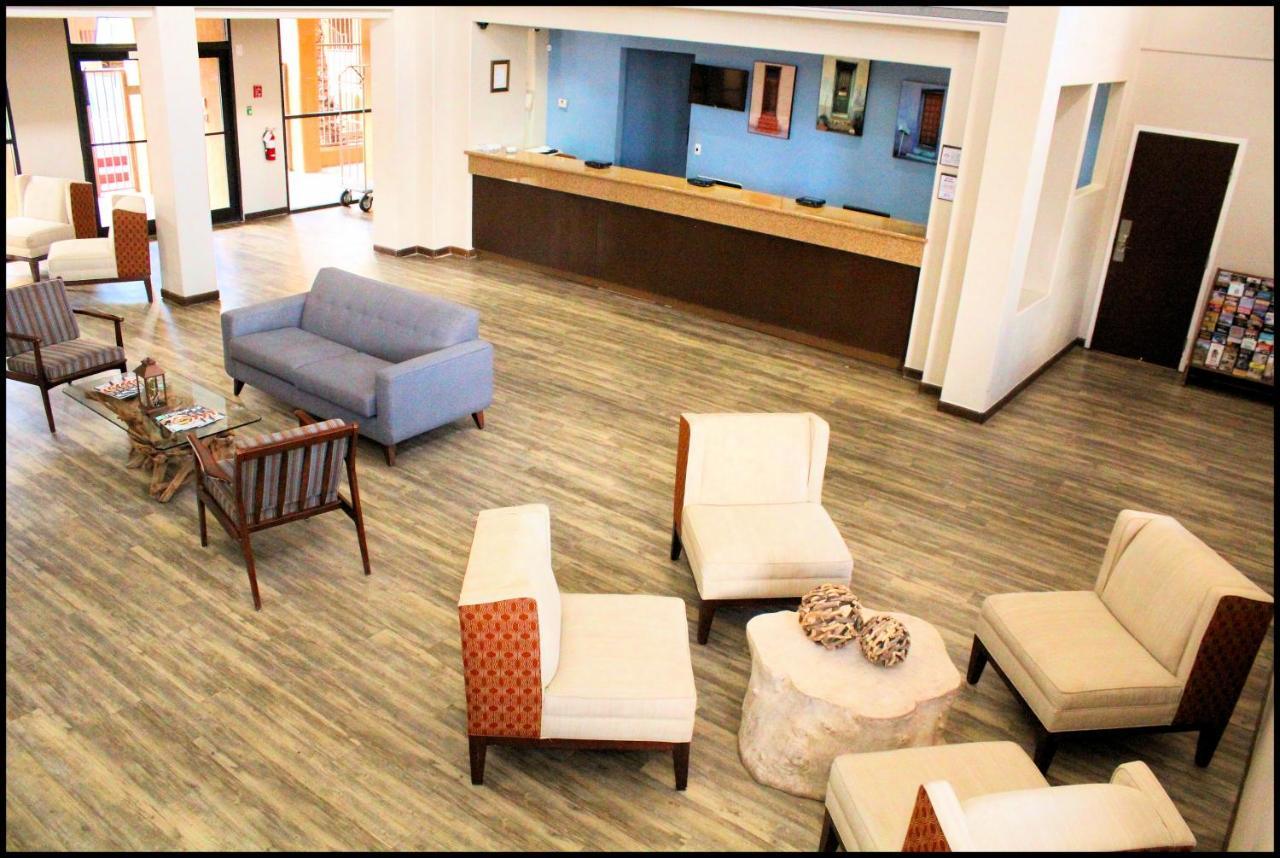 فندق ترافيلودج باي ويندام تاكسون إيربورت Drexel Heights المظهر الخارجي الصورة
